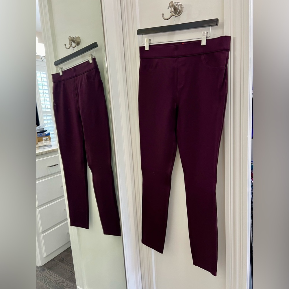 Spanx Plum-colored leggings, size L